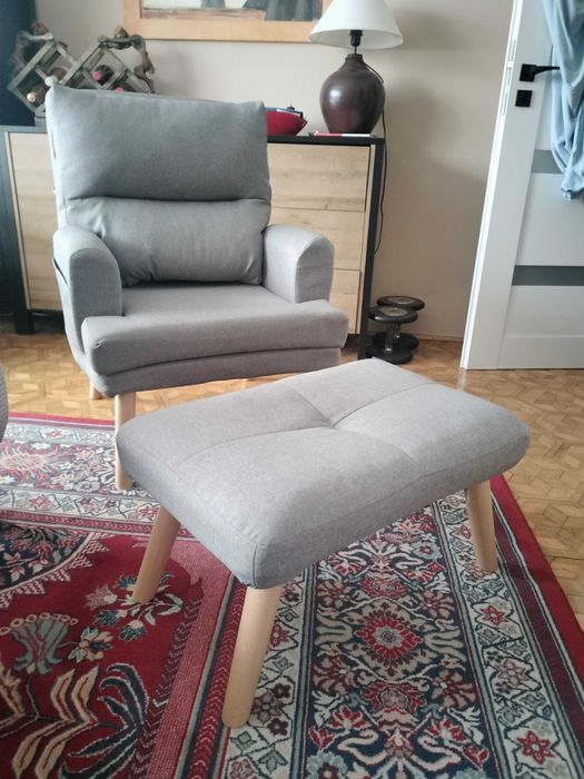 fotel z podnóżkiem komplet jak nowy