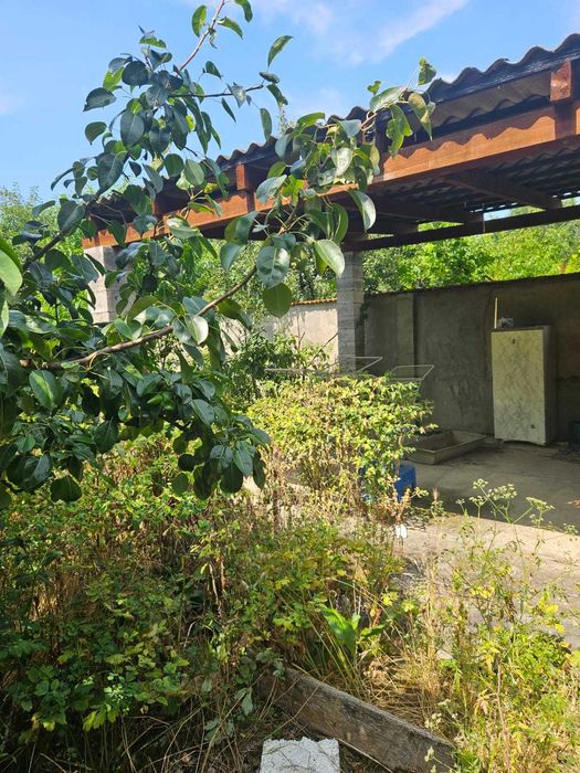 Цікава локація, 900 метрів від термальних басейнів.