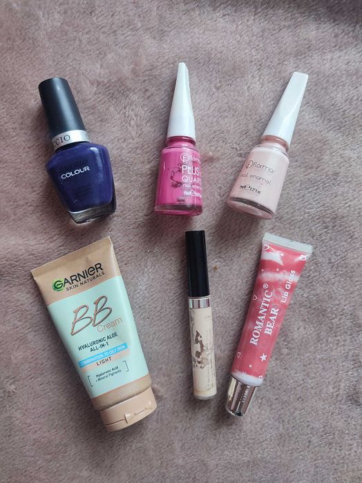 Косметика    декоративна