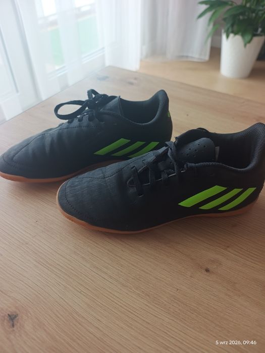 Adidas r. 36 halówki