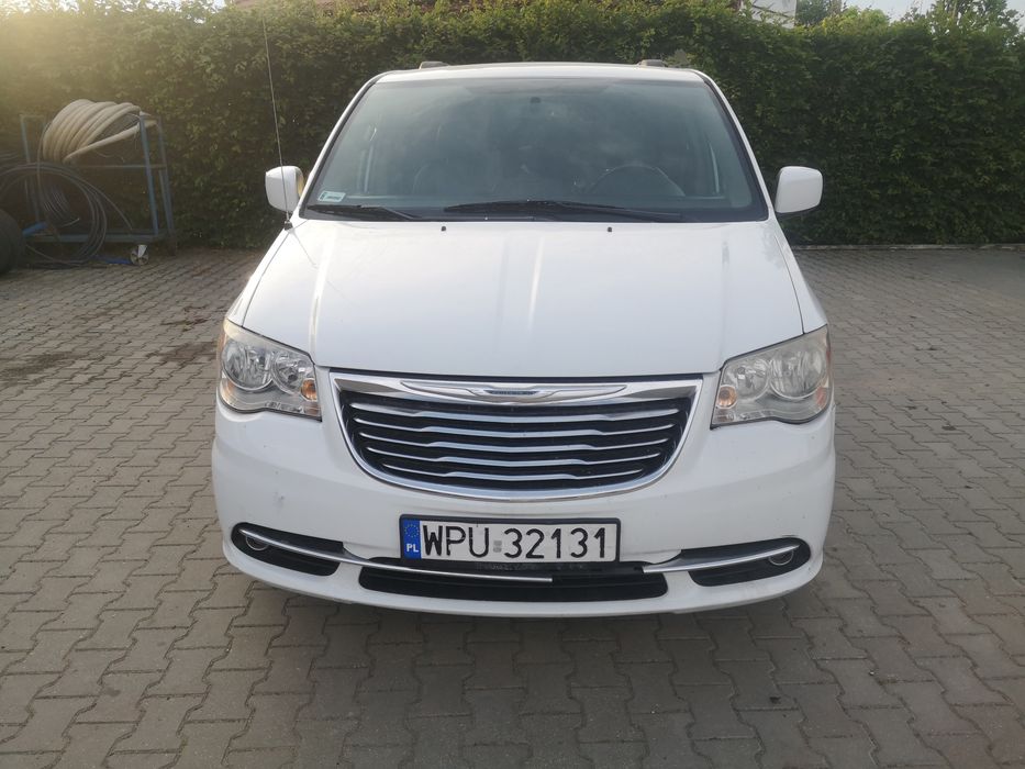 Chrysler Town & Country 2014r przebieg 212 tyś. Gaz-Stag