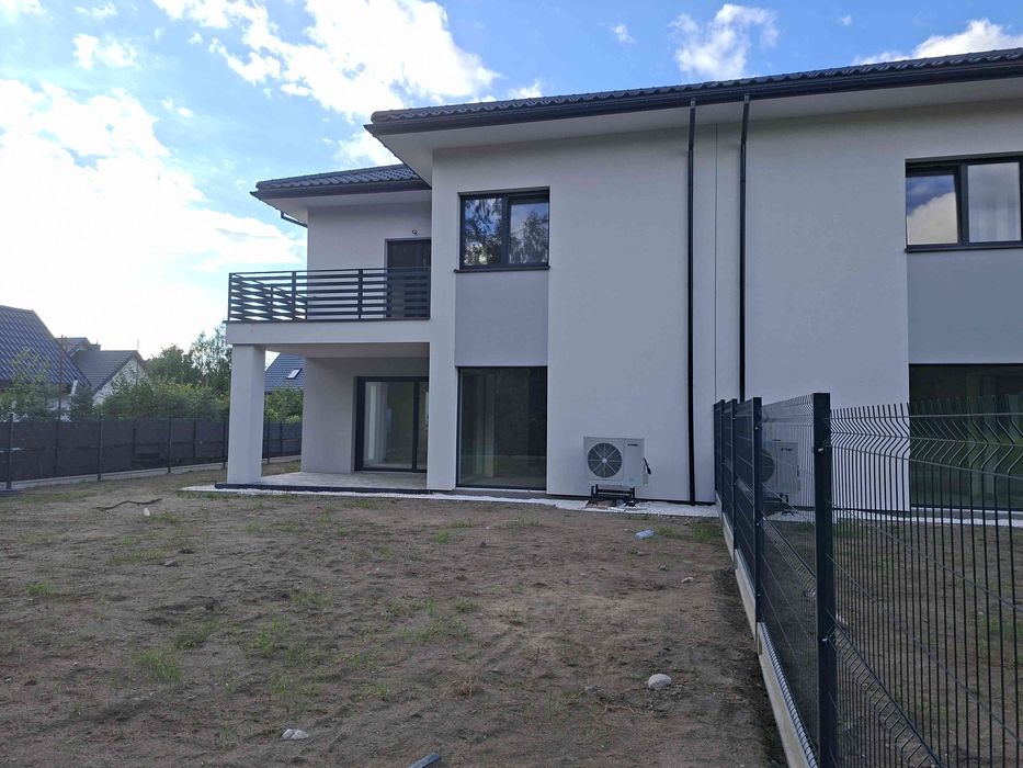 Dom jednorodzinny, bliźniak, segment  192m2  duża działka