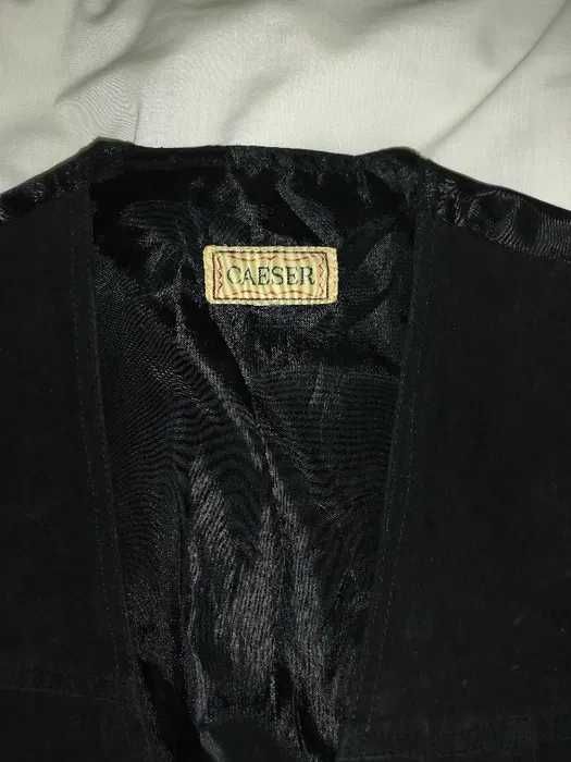 Colete de pele  preto como novo