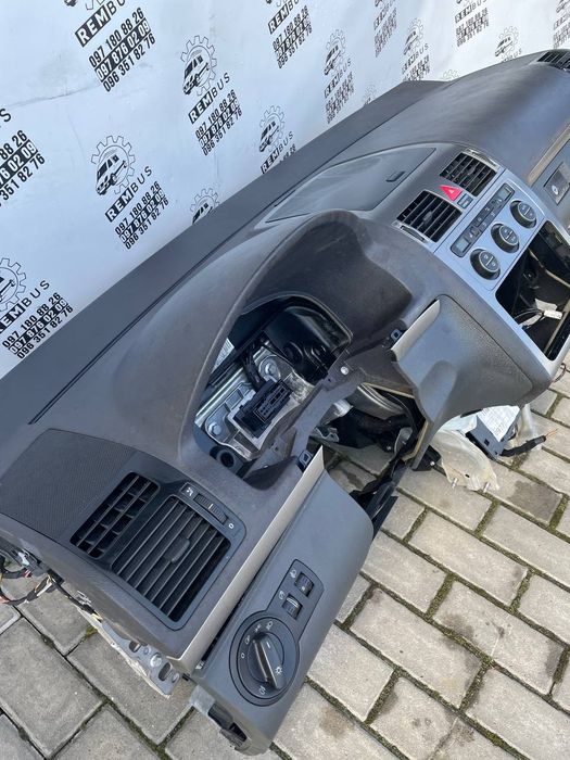 Комплект безпеки  VW Touran подушка торпеда AIRBAG ремень