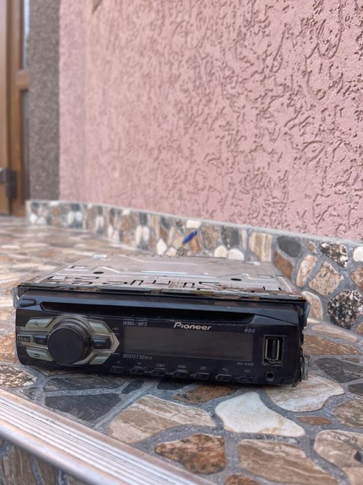 Продаю автомагнитола Pioneer DEH-14100UB