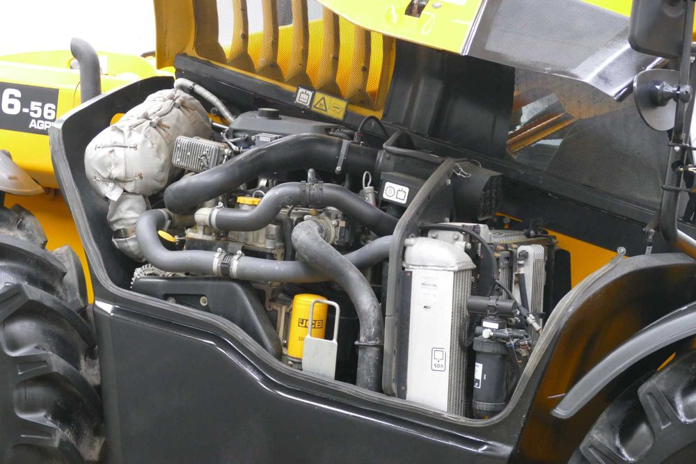 ładowarka teleskopowa jcb 526 56 agri plus