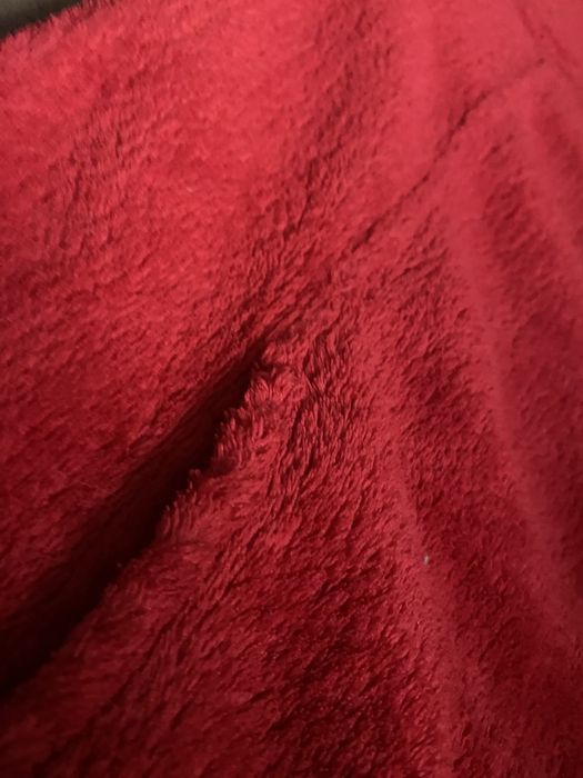 Czerowna miękka bluza