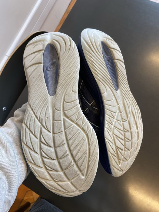 Asics Gel-Cumulus 27