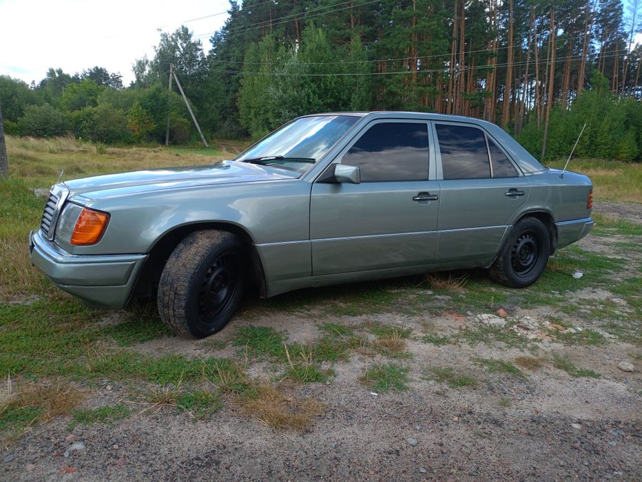 Продам w124 на автоматі