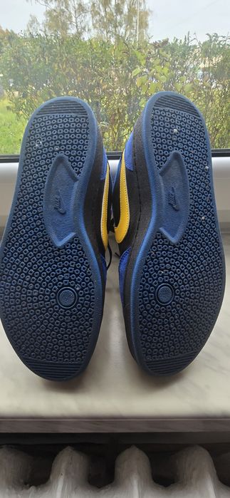 NIKE SB FC CLASSIC – Oryginalne sneakersy rozmiar 43 – OKAZJA!