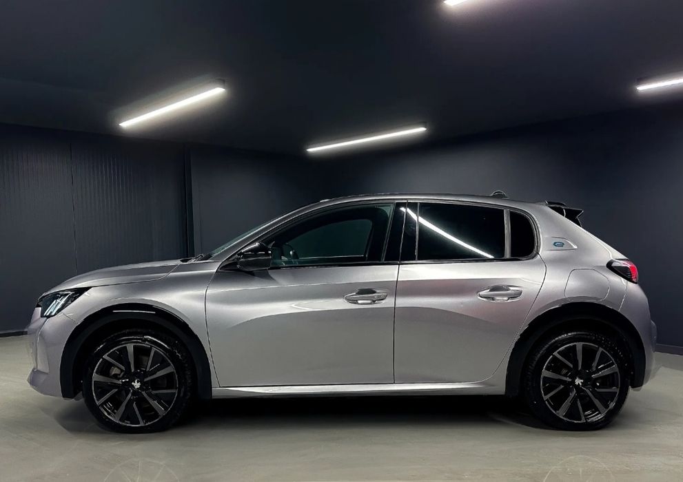 Peugeot E-208 GT 2023