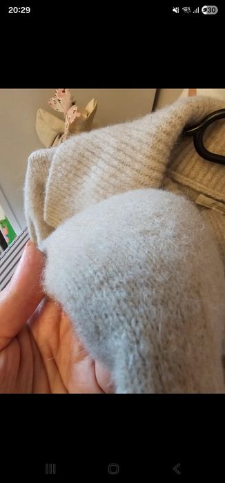 Sweter z kołnierzem Massimo Dutti XS wypada większy