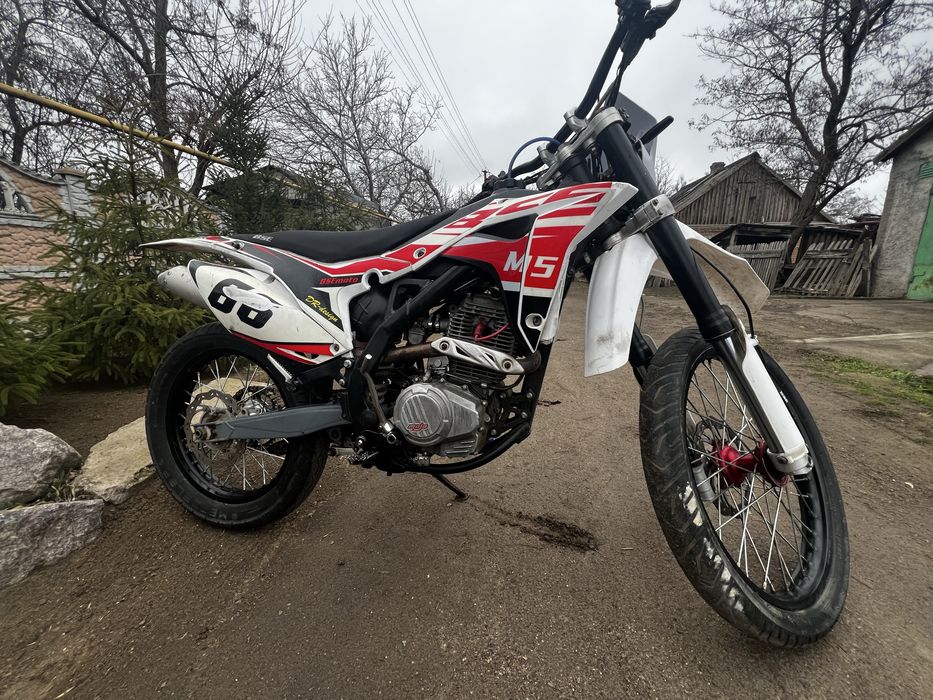 Эндуро мотоцыкл BSE m5