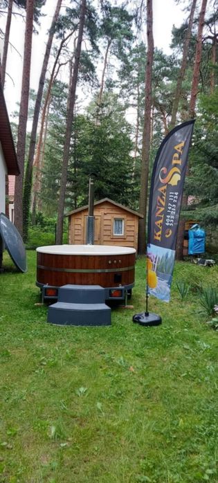 Mobilna bania opalana drewnem – wynajem | 6 osób | Dowóz na miejsce