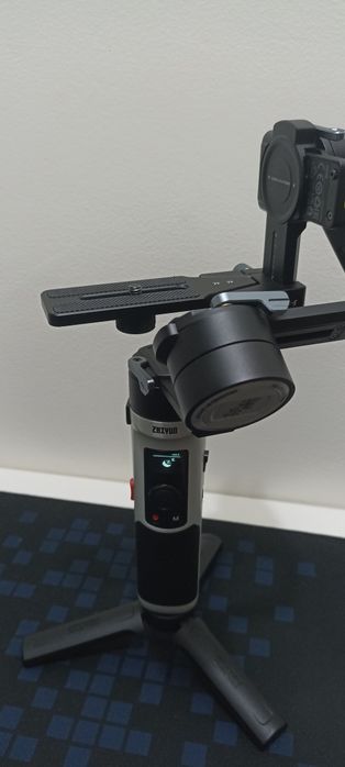 Gimbal ZHIYUN Crane M2S (Bluetooth e Wi-Fi - Autonomia: Até 10,5 Horas