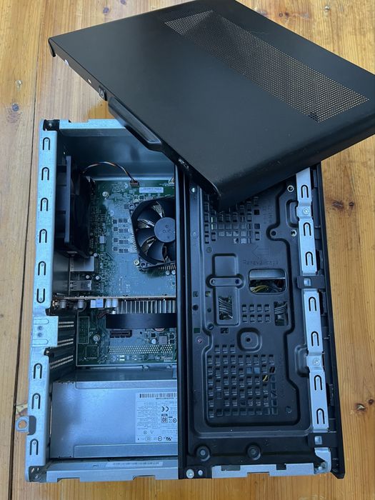 HP Pavilion Gaming + Monitor 70Hz Portimão • OLX.pt