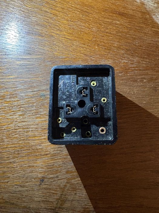 Реле на холодильник