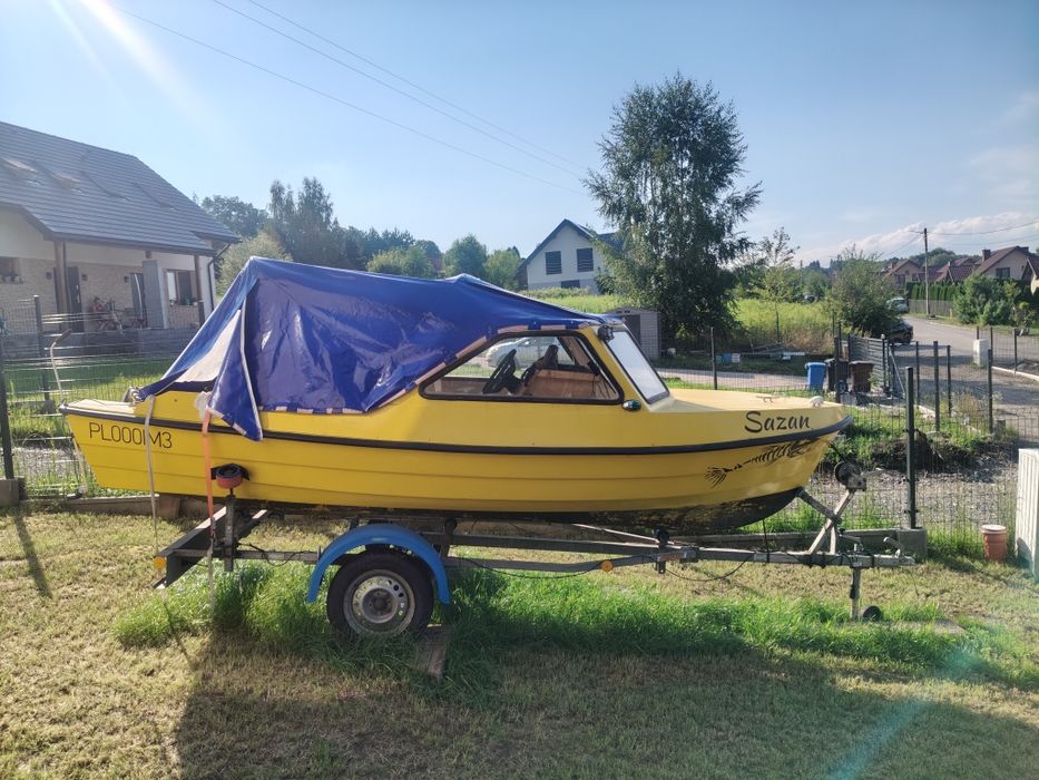 Łódź wedkarska 4.5m z przyczepa