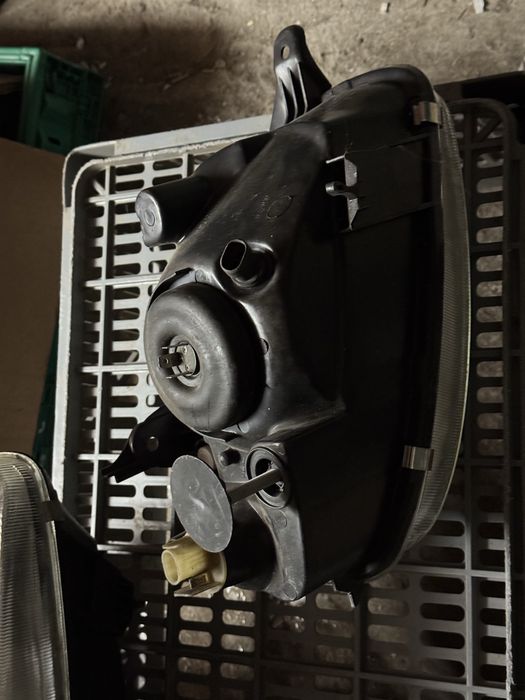 Farois da frente em bom estado