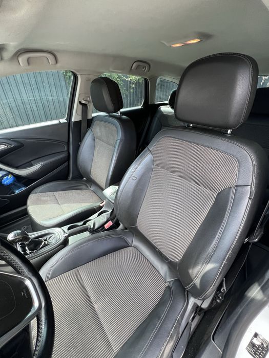 Opel astra j 1.7