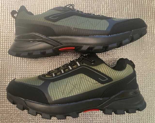 кроссовки термо      41 -42  размера