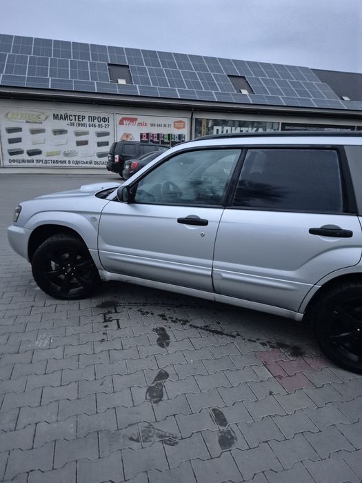 Субару форестер 2004г