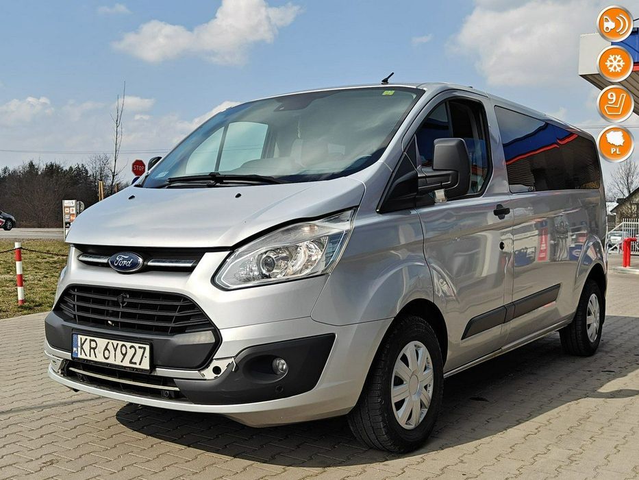 Ford Transit Custom 9 osobowy