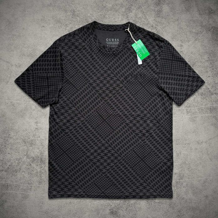 Футболка Guess оригінал M L