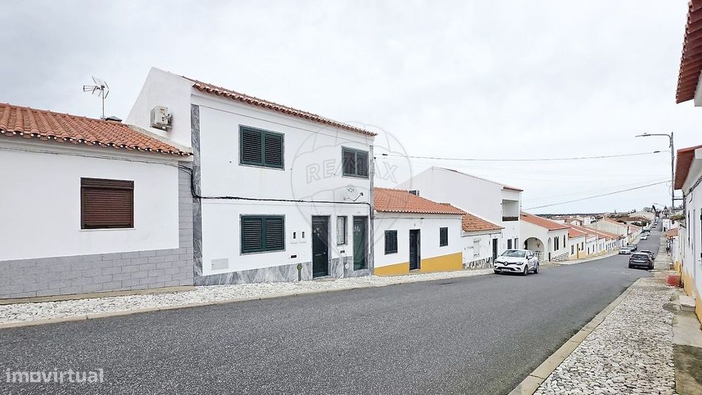 Moradia T3 para venda — Viana do Alentejo, Évora