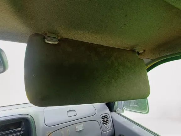 Pála de sol direita NISSAN Pick Up III (D22)