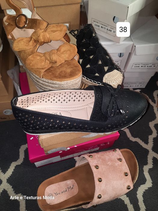 calçado varias cores e números