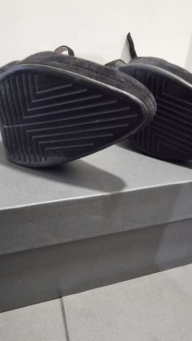 Sapatos Marca ECCO