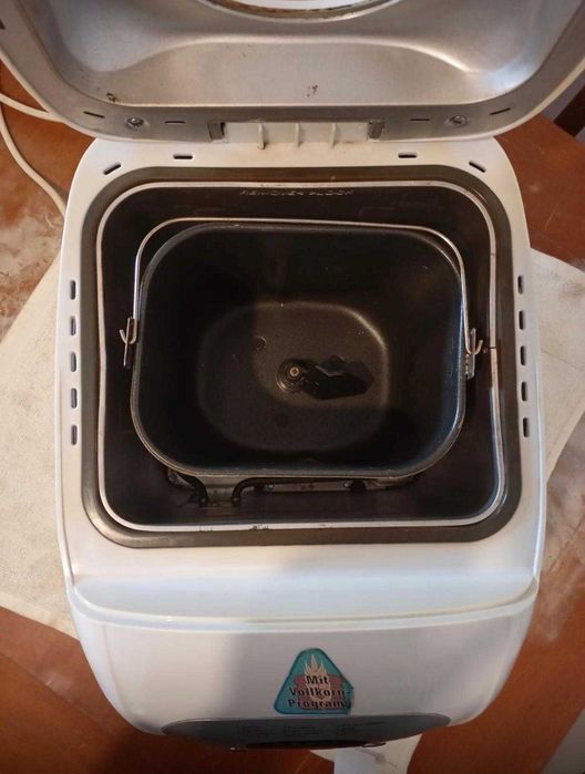 Maquina de fazer pão por 40 euros