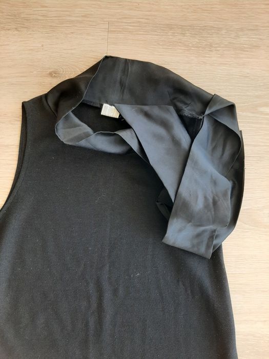 Vestido preto com lantejoulas Calzedonia S