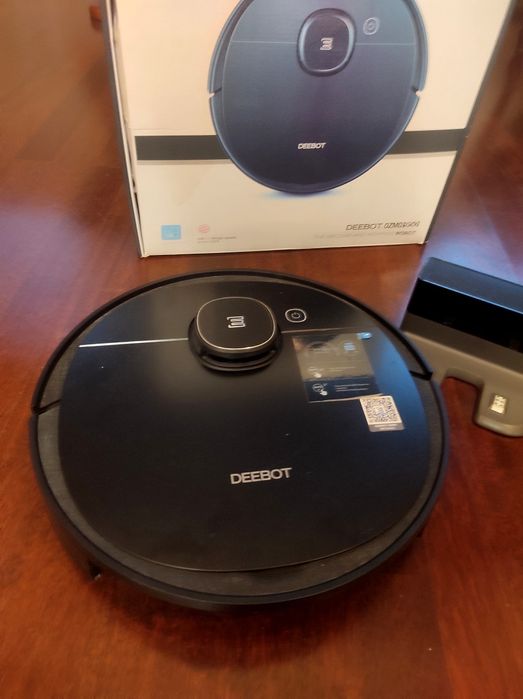 Робот-пылесос Ecovacs DEEBOT ozmo 950