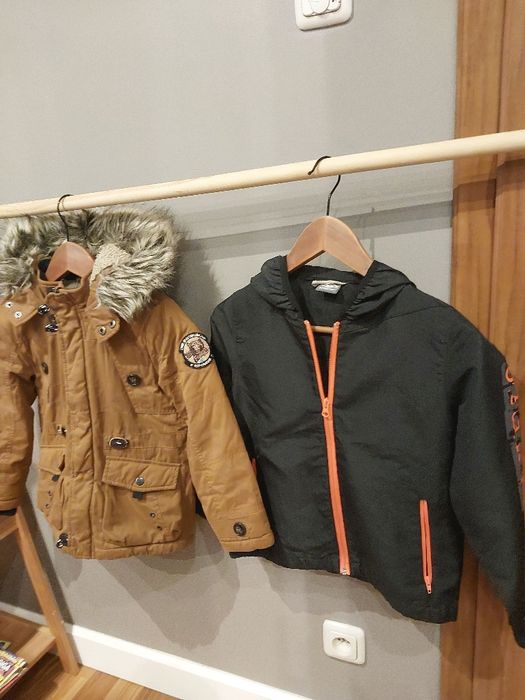 Śliczna zimowa kurtka i kurtka wiatrówka