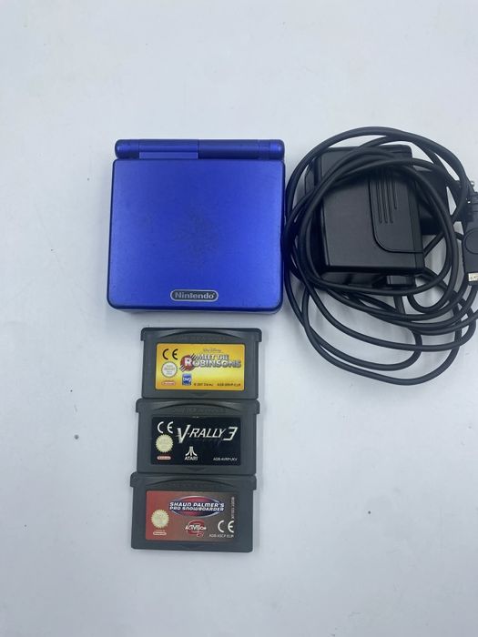 Nintendo Game Boy Advance SP