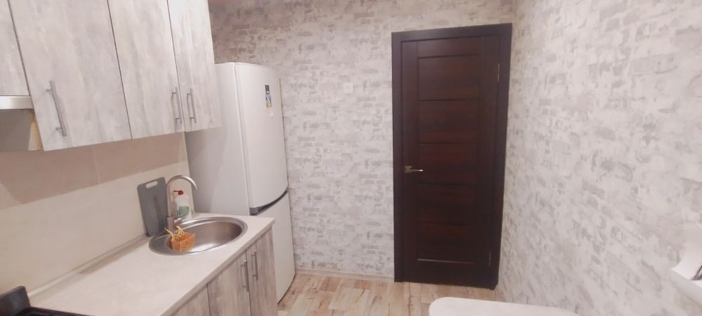 Власник 2х кімнатна на 95 кварталі