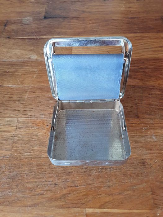 Máquina de Enrolar Tabaco Nova