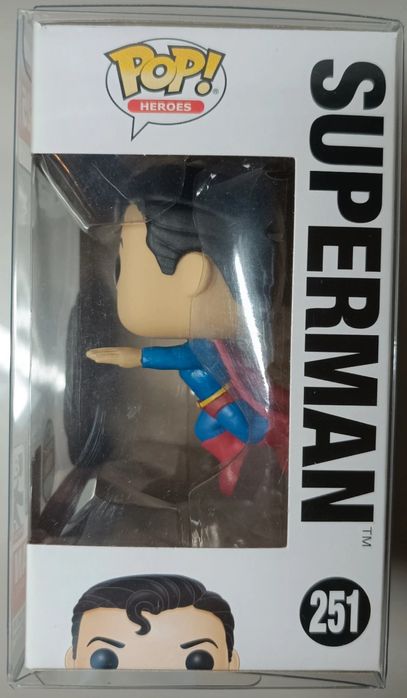 Funko Pop! Superman #251 - Specialty Series (80 Years) + Protetor