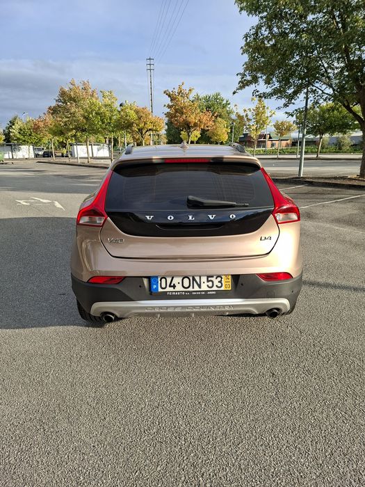 Volvo v40 D4 Cross Country