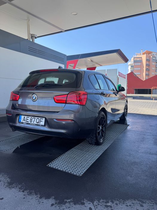 BMW 114 — fotografia 6