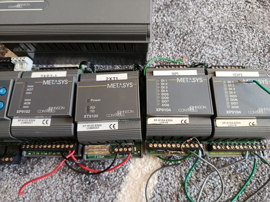Johnson Controls Sterowniki i moduły