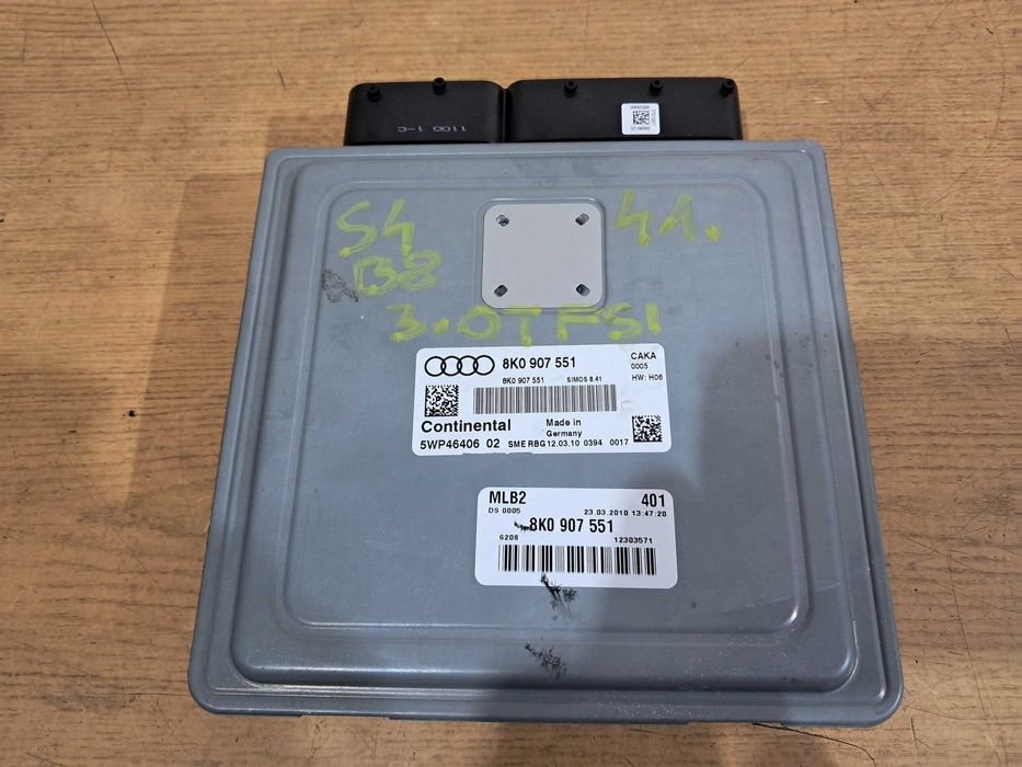 Sterownik moduł komputer silnika 3.0 TFSI AUDI S4 B8 A4 S5 A5 8T