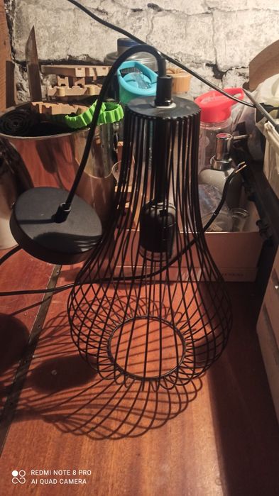 lampa wiszącą loft