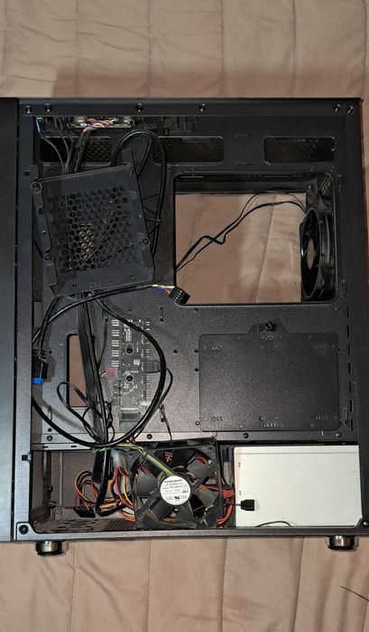 Caixa Nox de Computador (ATX/Full Tower) (Ou Melhor Oferta)