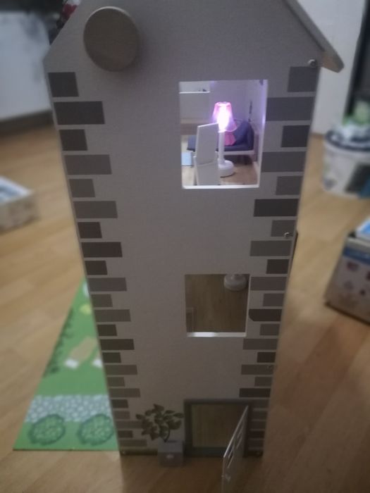 Domek z drewna od pleitive