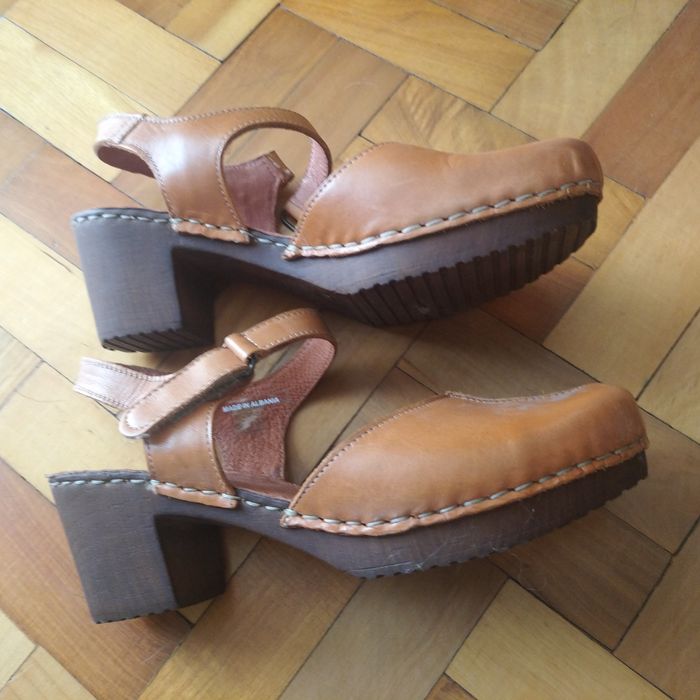 Sandały nowe manitou skóra brązowe