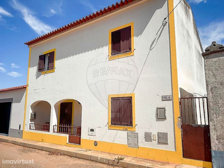 Moradia T4 para venda