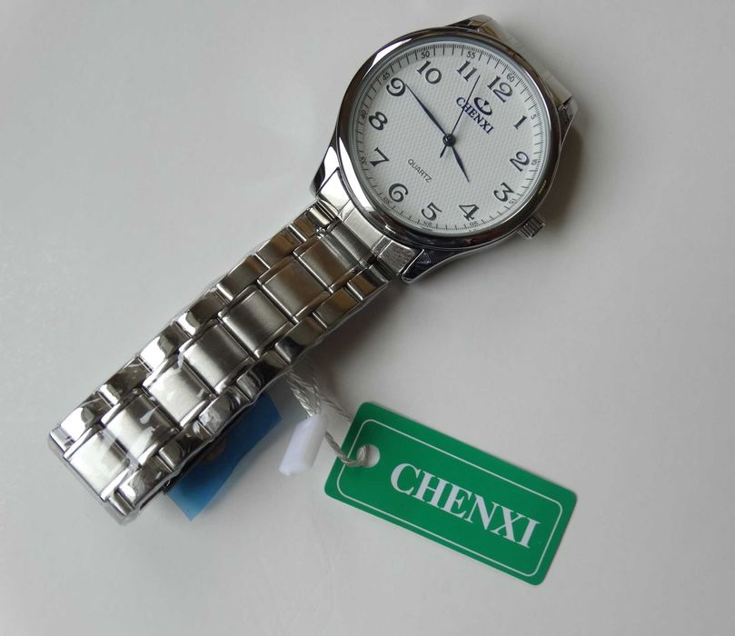 Klasyczny zegarek męski unisex 38mm z białą tarczą bransoleta stalowa